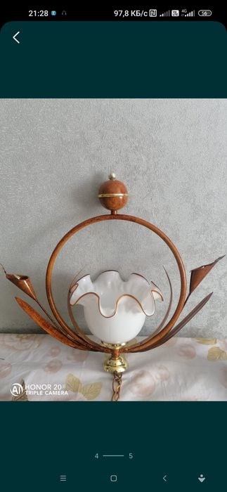 Продам люстры потолочные