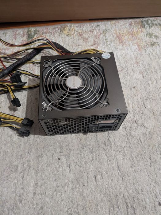 Блок питания Huntkey