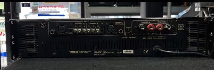 Vând stație, putere, amplificator, Yamaha P-3200