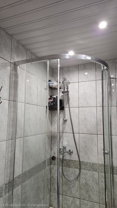 4-стаен апартамент, Колхозен пазар