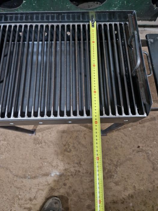Gratar gradina picnic grill 60x40x15x3 cu polițe demontabile
