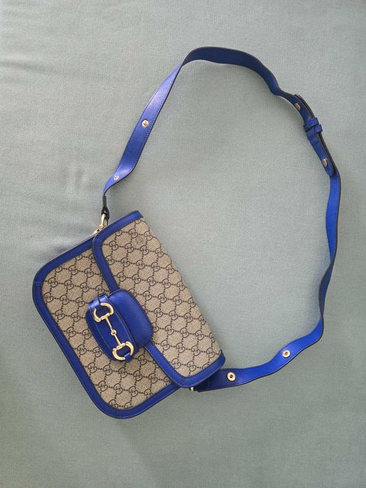 Gucci Horsebit – синя чанта с GG монограм