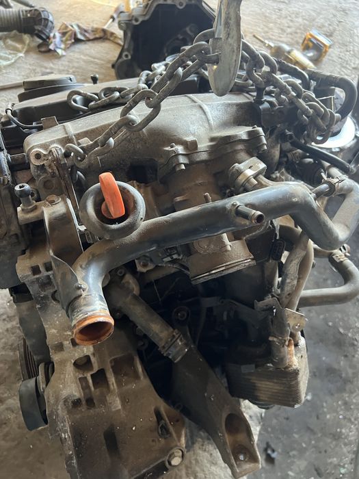 Dezmembrez audi a4 b7 2.0 blb