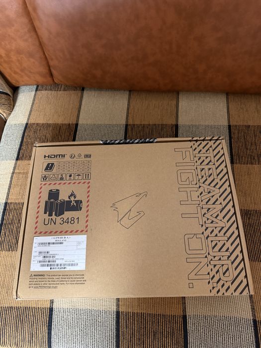 Laptop gaming gigabyte aorus i9 14900