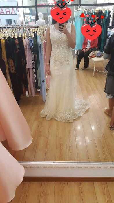 Продам женское  платье