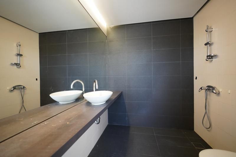 Дава се под наем Тристаен апартамент в София, Горубляне - 120 кв.м за 1500 € - Снимка #8