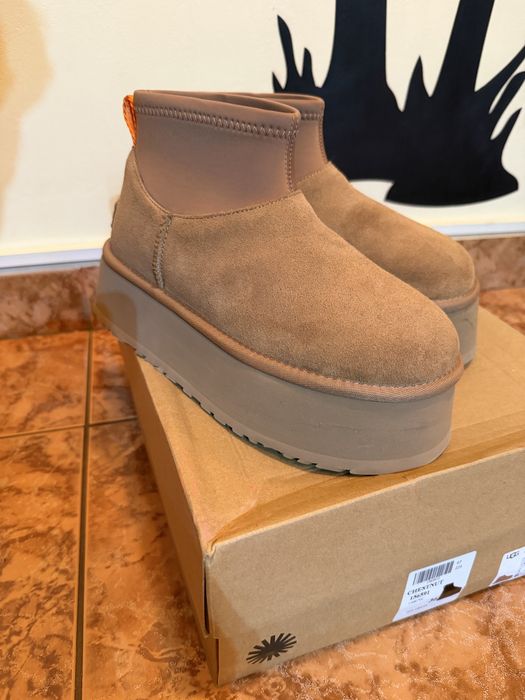 Ugg mini dipper