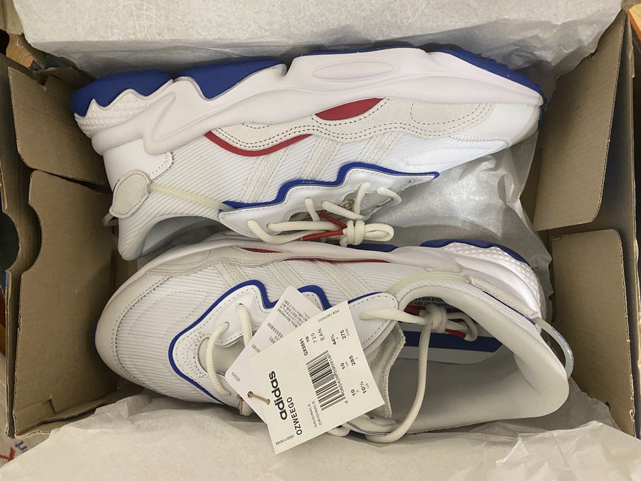 Кроссовки Adidas Ozweego