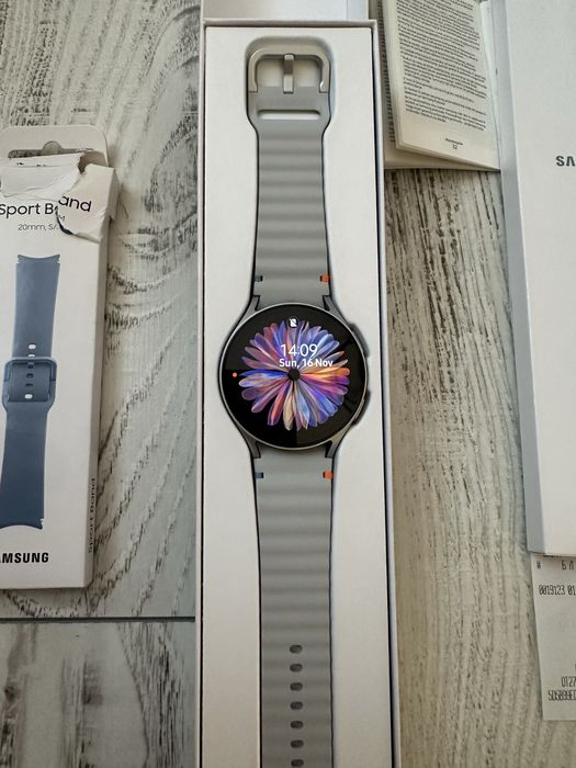 Samsung Watch 7 Silver 44мм. 24м. ГАРАНЦИЯ ПОДАРЪЦИ