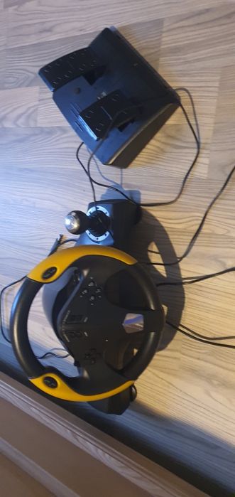 Volan gaming myria pentru ps4,ps3 sau pc