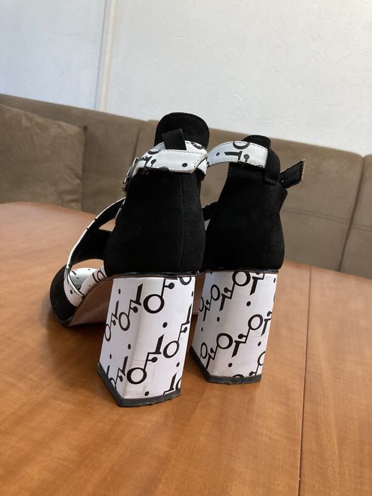 Дамски сандали, размер 40