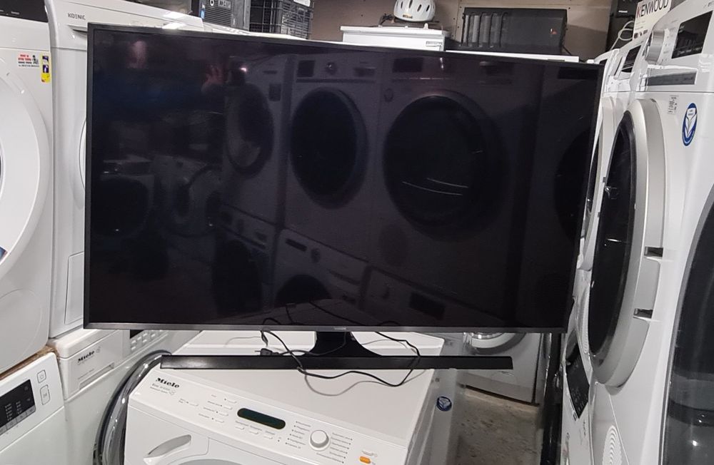 Телевизор Samsung 55 4K UHD