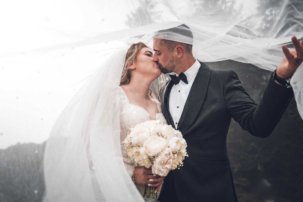 Fotograf ofer Servicii Foto Video Nunta Botez Majorat