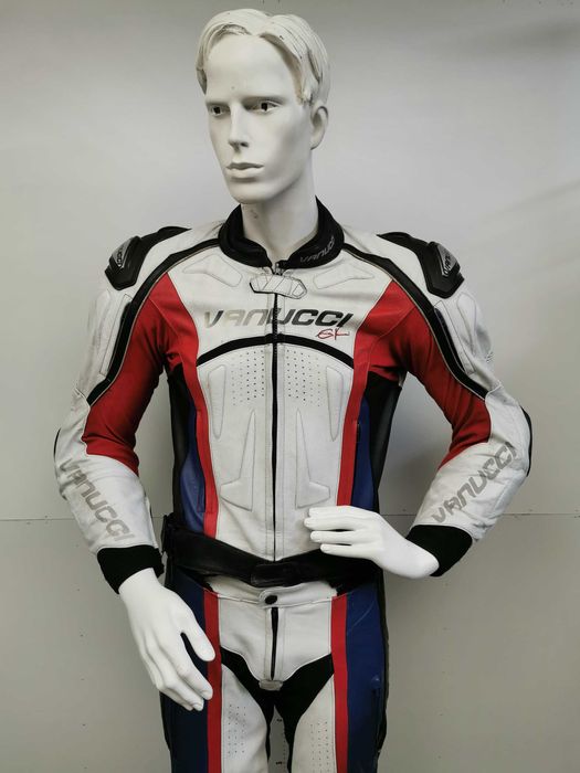 Costum moto piele marca Vanucci art XVI BMW mărime 50