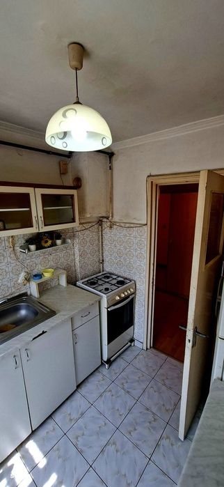 2 camere Trivale , Decomandat / Centrală , Amplasament EXCELENT