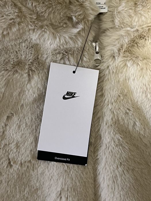 Geacă Nike blană - XS