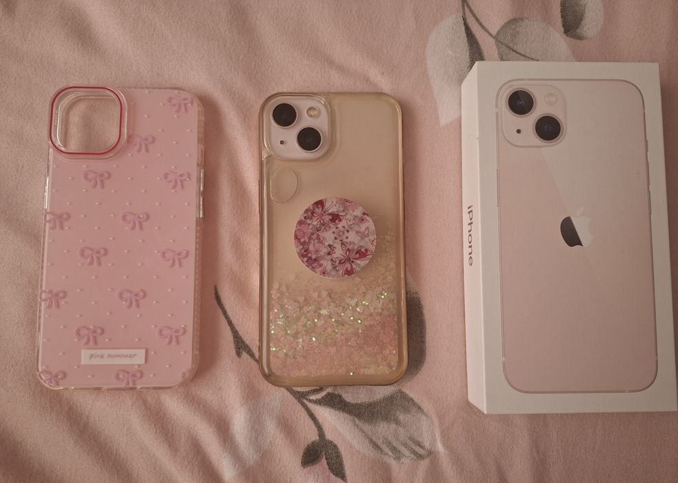 Vând apple iphone 13