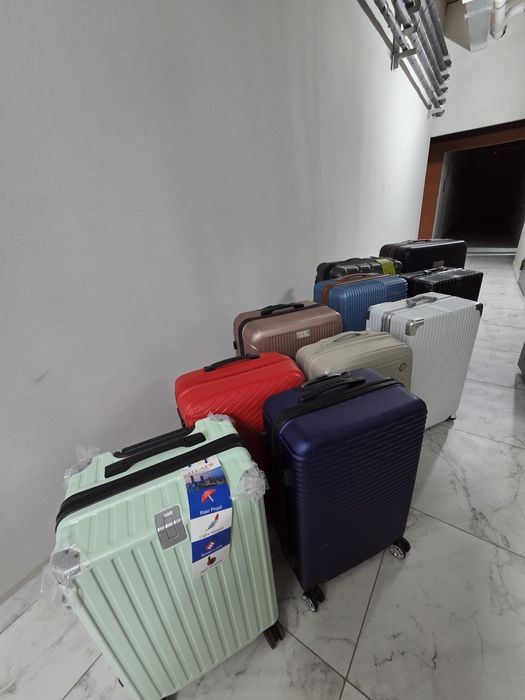 Чемоданы разных размеров