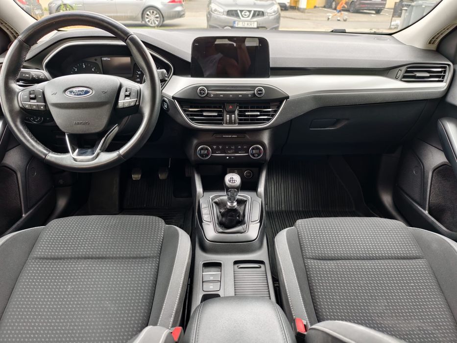 Ford Focus 2018  fără add blue - istoric complet Ford