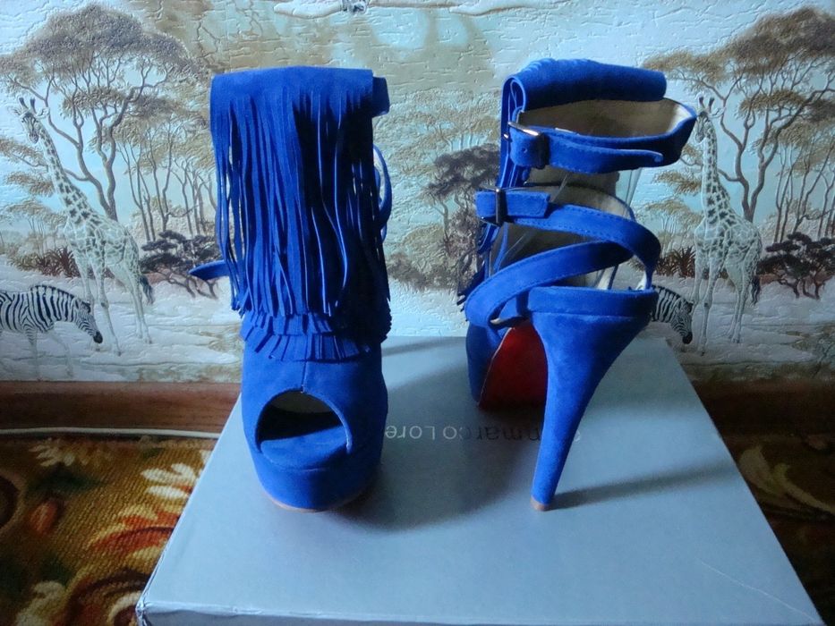 Босоножки Christian louboutin (41размер)