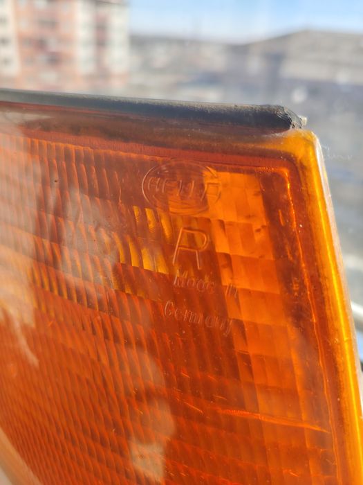 Поворотники оригинальные ауди 100