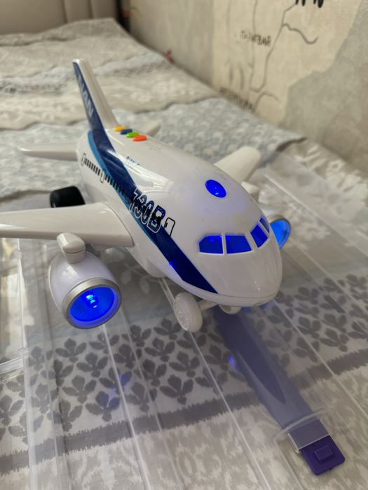 Игрушки, собачка, монстр трак, машинки