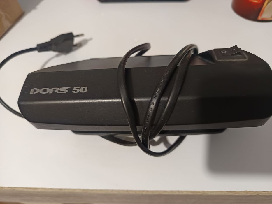 Продам детектор валют DORS 50
