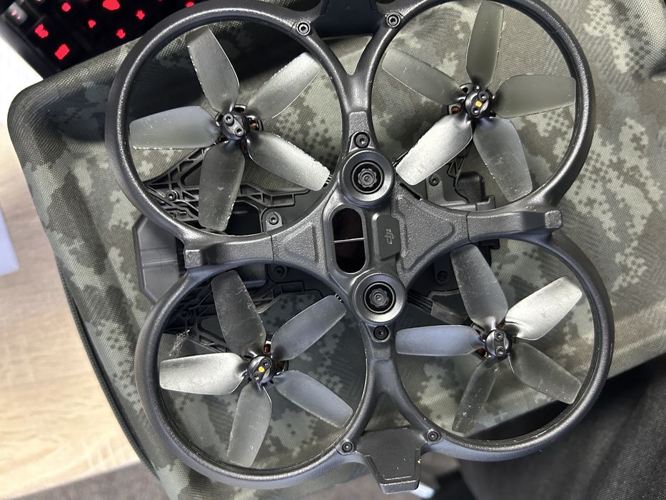 Drona Avata 1 plus accesorii