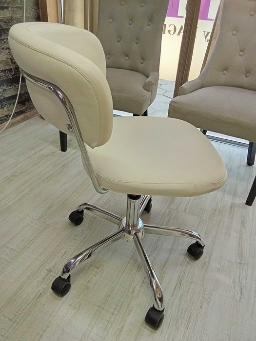 Офис стол  кожен