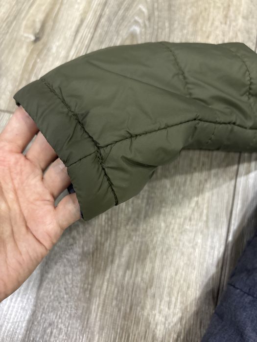 Продам куртку детскую