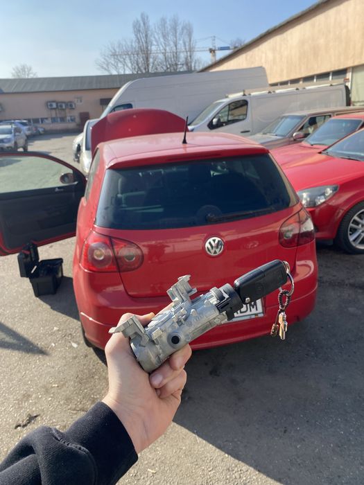 Deblocari reparatii  contact Vw Skoda Seat Audi golf 5 6 7octavia2 3 4 polo caddy tiguan jetta eos troc scirocco scala superb leon altea a1 a3 a5