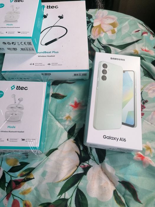 Телефон Samsung galaxy A16 с бонус 3 чифта слушалки