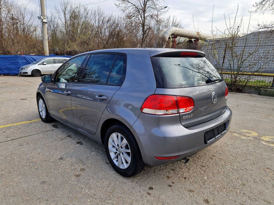 VOLKSWAGEN Golf 2012 — imagine 3