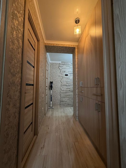 Продам 4-х квартиру. Центр