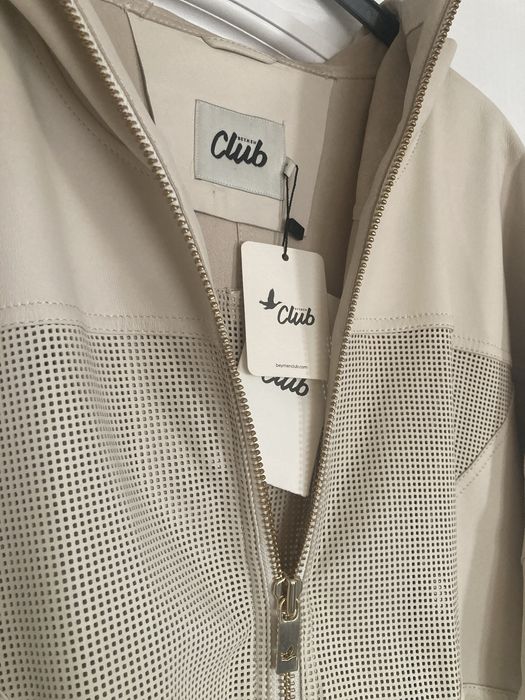 Кожено яке с качулка С