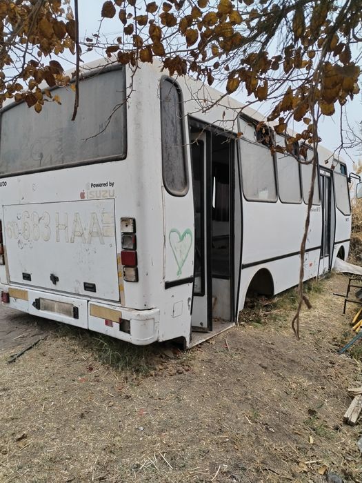 Isuzu aftobus kuzov holati zo'r
