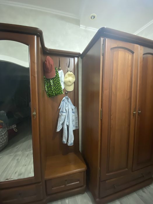 Продам мебель в прихожую