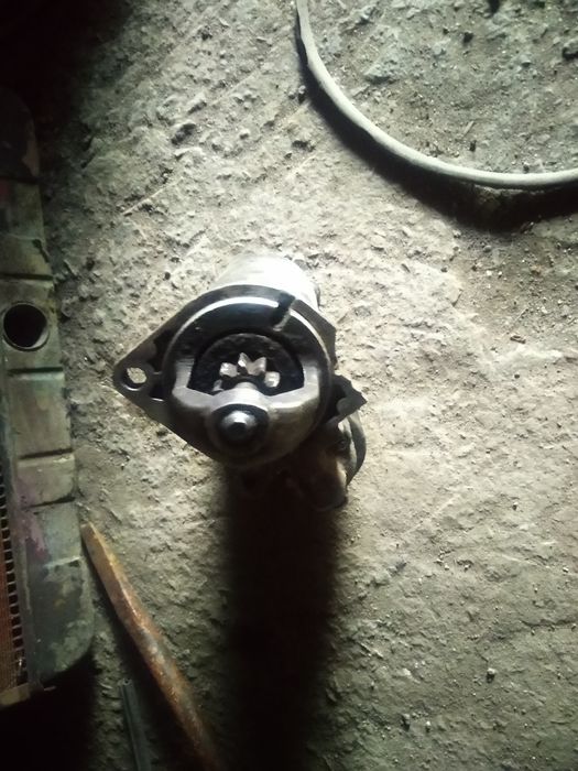 Продам стартер БМВ..