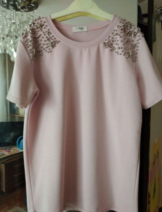 Вещи по 300 тг продам