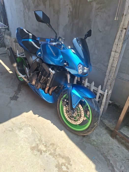 Kavasaki Z 750        an  2005