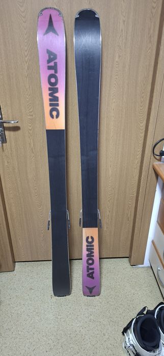 Schiuri Atomic Punx 5 (160 cm) cu legături GripWalk