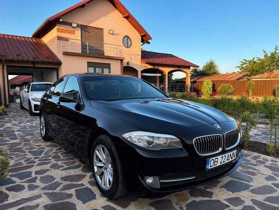 BMW seria 5 F10, 520D, 2012, manual, al doilea proprietar,  km reali