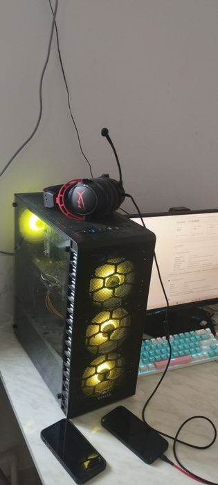 Игровой компьютер продаеться