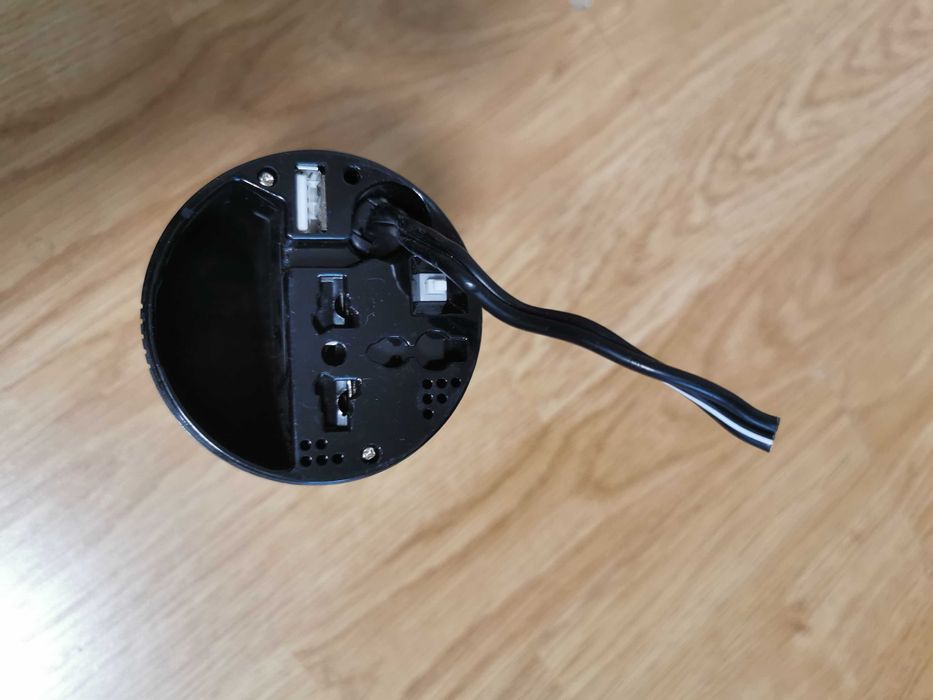 Invertor auto 180W defect FINV16425 TECNOWARE