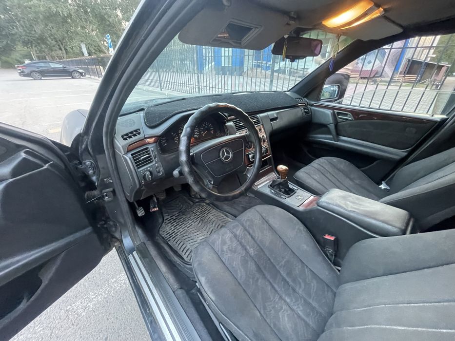 Мерседес w210 2.0 МКПП