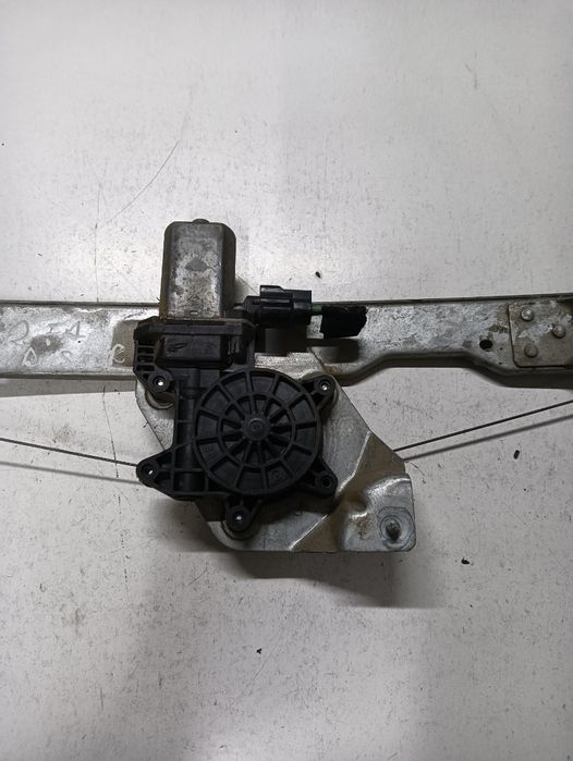 Macara Geam Electric Dreapta Fata Dacia Duster 2010 - >