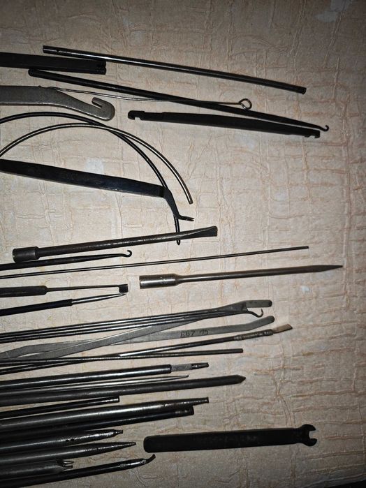 Набор инструментов станция метро Москва