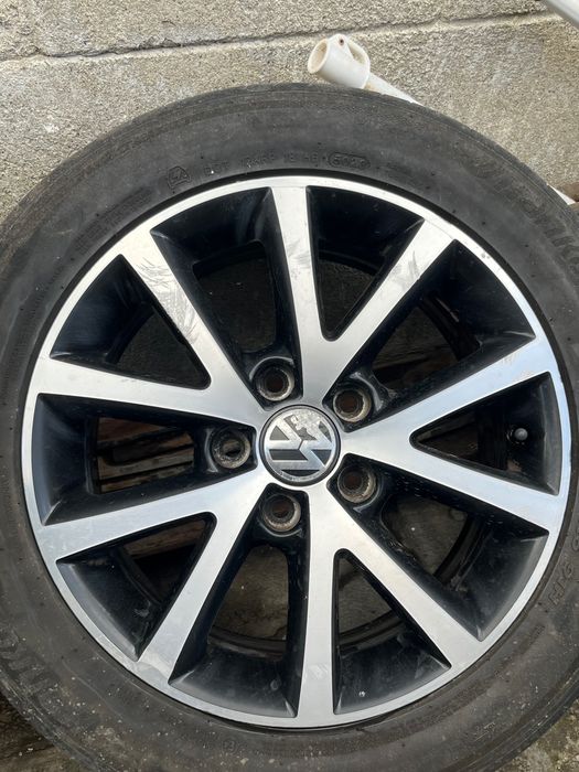 Продавам отигинални джанти за Volkswagen