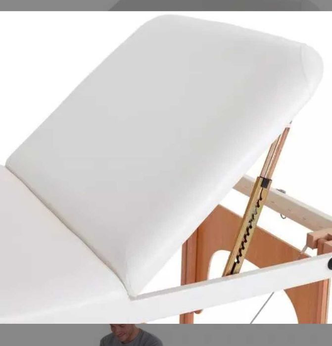 PREȚUL VALABIL 2 ZILE!! Vând  masă nouă pentru masaj