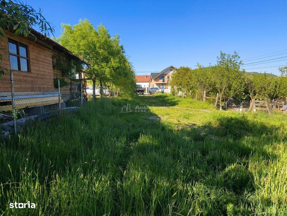 Teren de vanzare langa Camping Rotarii cu proiect de casa